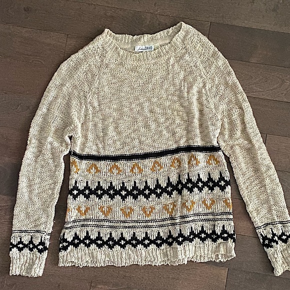 Loose Knit Crew Neck Sweater, Aztec Pattern - Picture 1 of 4